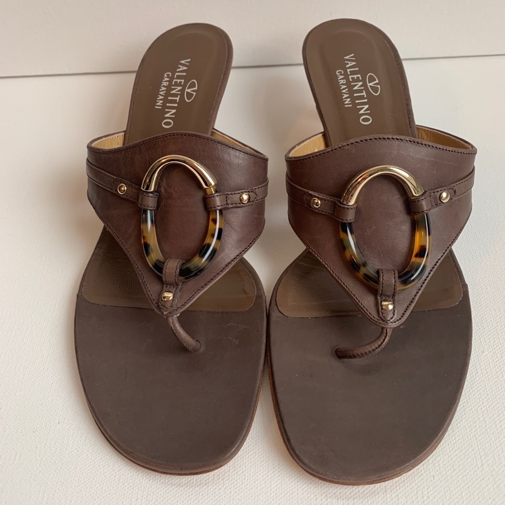 Valentino Garavani Thong Sandals,  39 1/2 Brown Leather w/ Tortoise Shell Accent